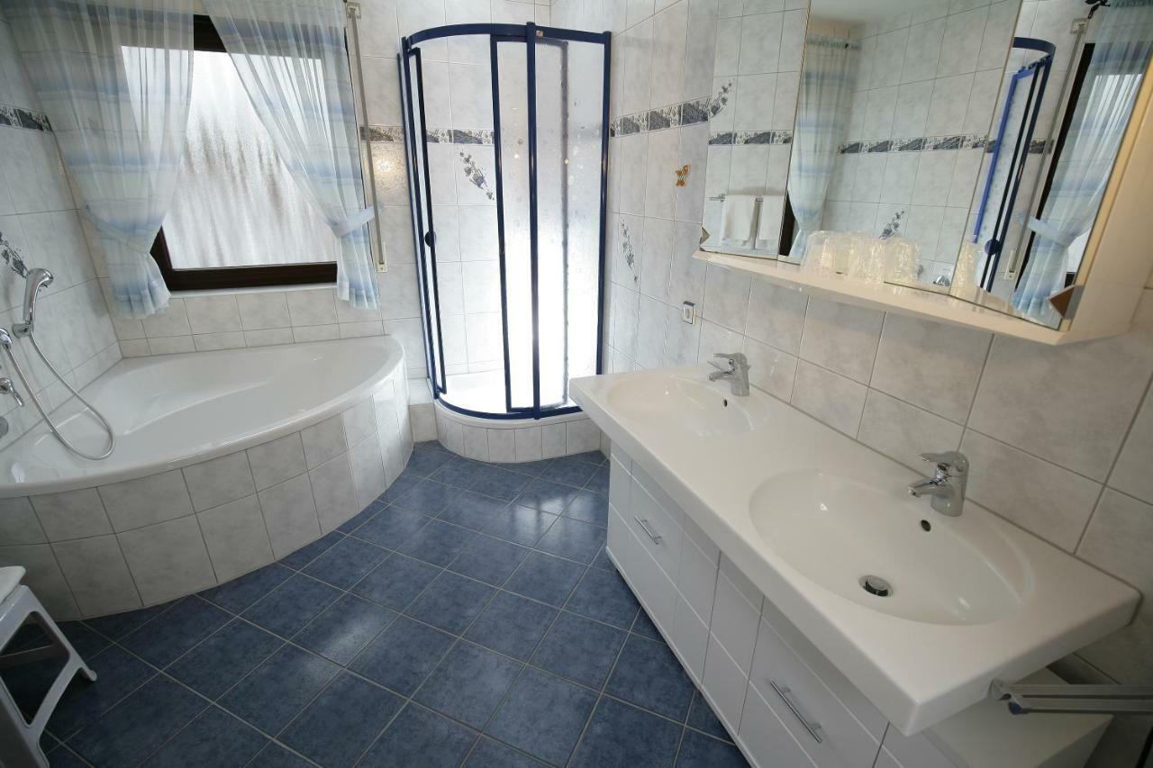 Apartment Am Baronenwald Goeppingen