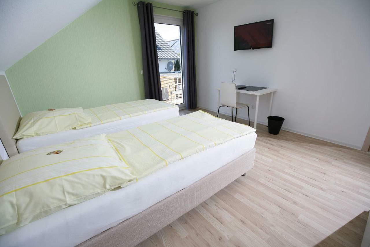 Am Baronenwald Apartment *
